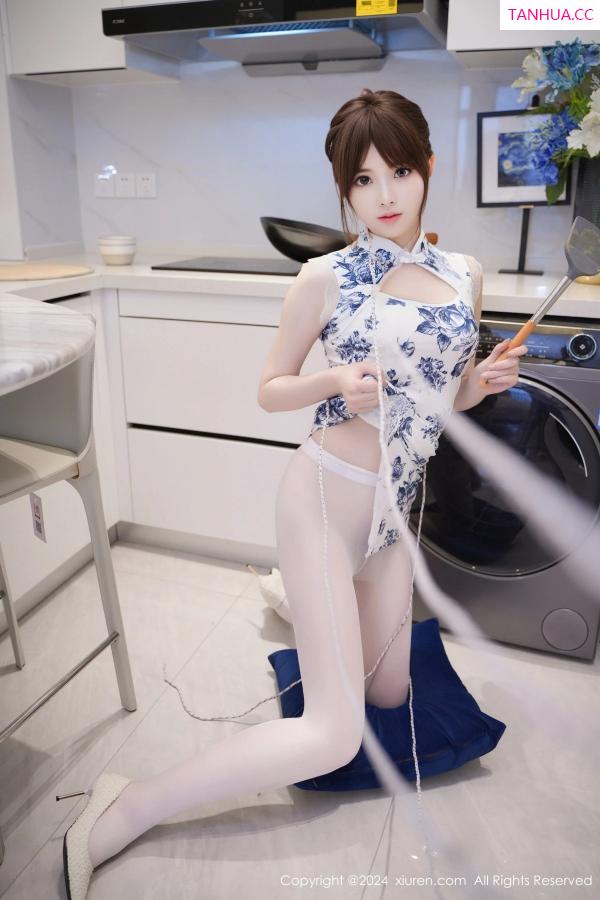   [XiuRen]高清写真图 2024.03.19 No.8255 梦灵儿Mini 丝袜美腿第51张图片